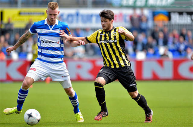 扮演4号位 扮演4号位